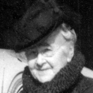 Anna Saller Anna Saller